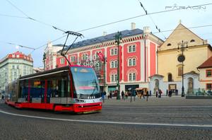 Pronájem kanceláře (400m2) s terasou (80m2),